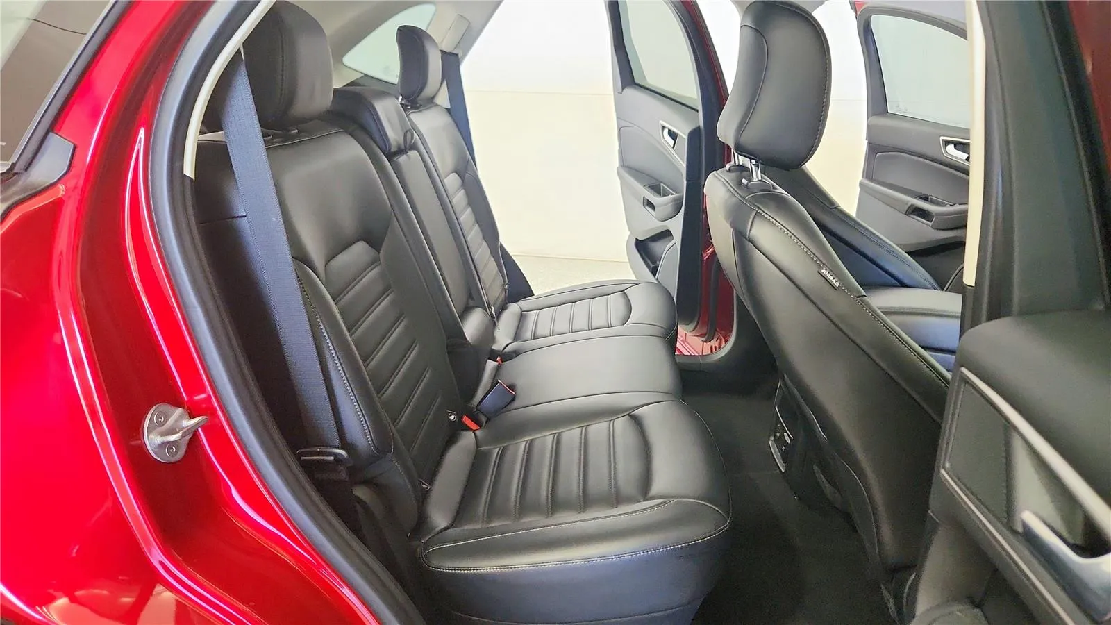 2022 Ford Edge SEL - Photo 39