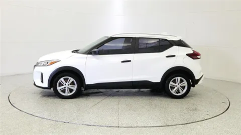 More photos of 2023 Nissan Kicks S at Tom Gill Chevrolet, KY