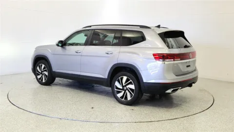 More photos of 2025 Volkswagen Atlas 2.0T SE w/Technology at Tom Gill Chevrolet, KY