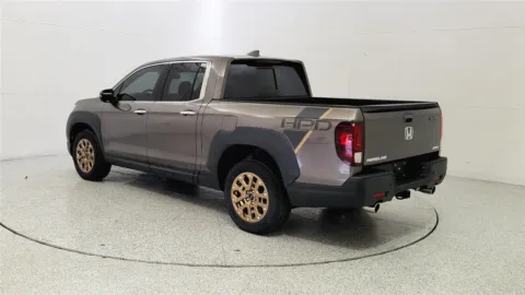 More photos of 2022 Honda Ridgeline RTL-E at Tom Gill Chevrolet, KY