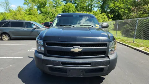 Another view of 2009 Chevrolet Silverado 1500 Work Truck for sale in Florence, KY at Tom Gill Chevrolet