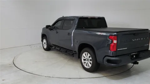 More photos of 2019 Chevrolet Silverado 1500 Custom at Tom Gill Chevrolet, KY