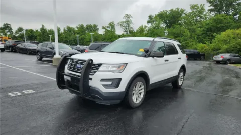 More photos of 2017 Ford Explorer at Tom Gill Chevrolet, KY
