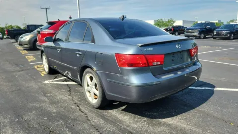 More photos of 2009 Hyundai Sonata SE at Tom Gill Chevrolet, KY