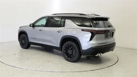 More photos of 2026 Chevrolet Traverse AWD LT at Tom Gill Chevrolet, KY