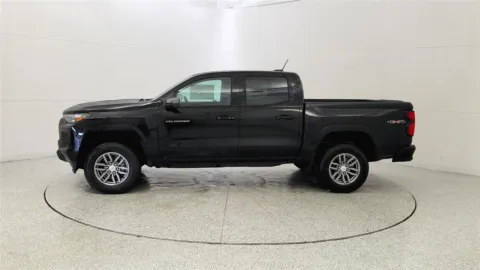More photos of 2026 Chevrolet Colorado 4WD LT at Tom Gill Chevrolet, KY