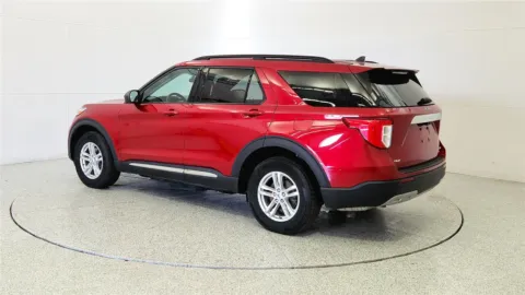 More photos of 2023 Ford Explorer XLT at Tom Gill Chevrolet, KY
