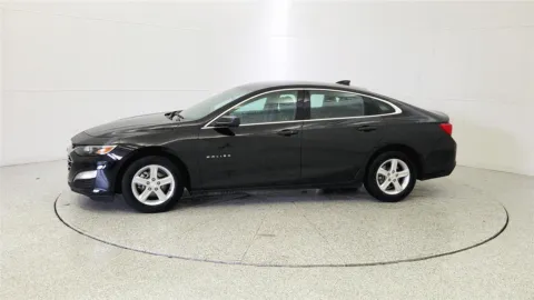 More photos of 2024 Chevrolet Malibu LT at Tom Gill Chevrolet, KY