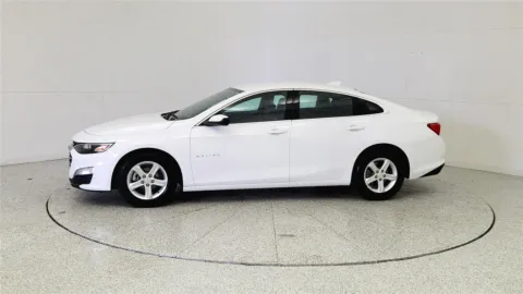 More photos of 2024 Chevrolet Malibu LT at Tom Gill Chevrolet, KY