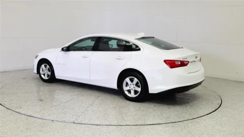 More photos of 2024 Chevrolet Malibu LT at Tom Gill Chevrolet, KY