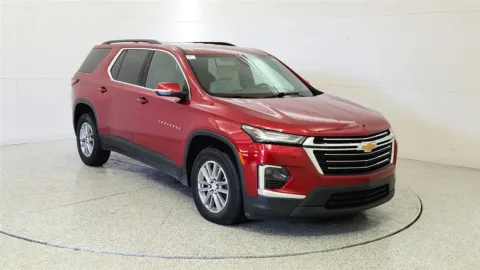 Photos of 2023 Chevrolet Traverse LT Cloth for sale in Florence, KY at Tom Gill Chevrolet