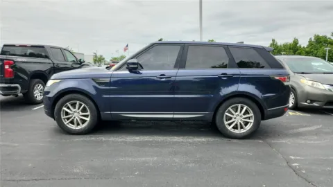 More photos of 2017 Land Rover Range Rover Sport SE at Tom Gill Chevrolet, KY
