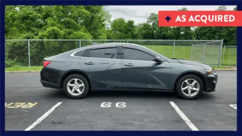Gray 2018 Chevrolet Malibu LS for sale in Florence, KY