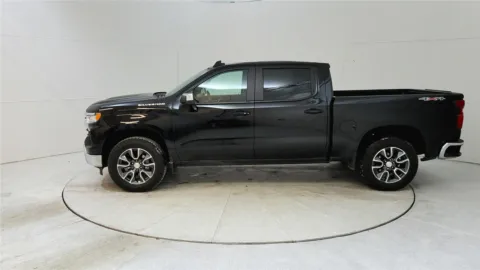 More photos of 2022 Chevrolet Silverado 1500 LT at Tom Gill Chevrolet, KY