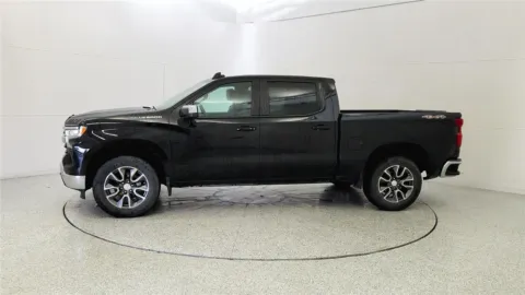 More photos of 2022 Chevrolet Silverado 1500 LT at Tom Gill Chevrolet, KY