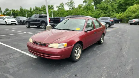 More photos of 2000 Toyota Corolla VE at Tom Gill Chevrolet, KY