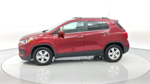 More photos of 2020 Chevrolet Trax LT at Tom Gill Chevrolet, KY