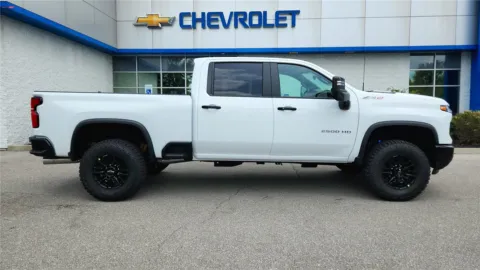 White 2026 Chevrolet Silverado 2500HD ZR2 for sale in Florence, KY