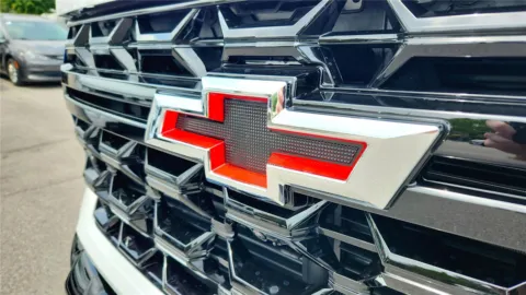 More photos of 2026 Chevrolet Silverado 2500HD ZR2 at Tom Gill Chevrolet, KY