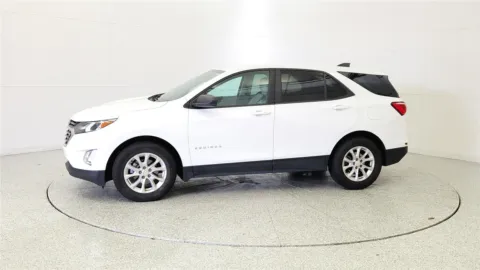 More photos of 2020 Chevrolet Equinox LS at Tom Gill Chevrolet, KY