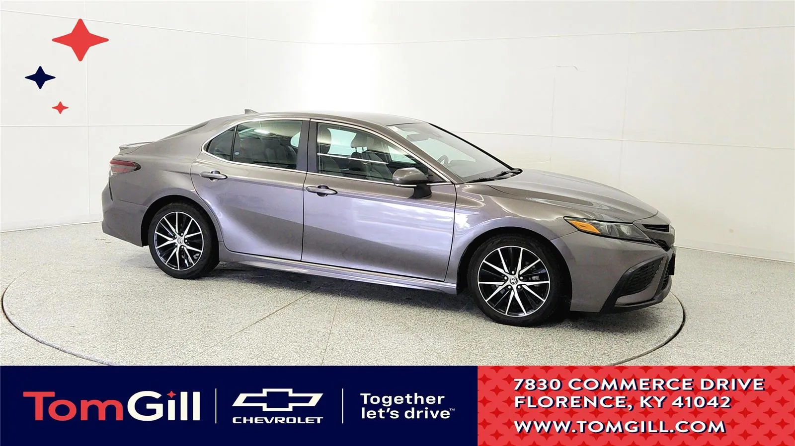 Gray 2023 Toyota Camry SE for sale in Florence, KY