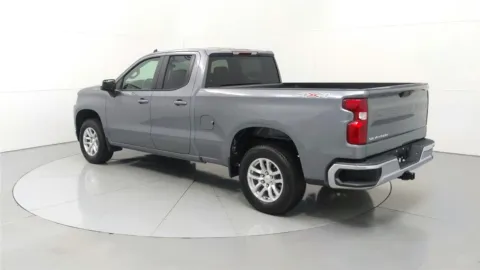 More photos of 2021 Chevrolet Silverado 1500 LT at Tom Gill Chevrolet, KY