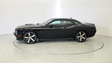 More photos of 2016 Dodge Challenger R/T Shaker at Tom Gill Chevrolet, KY