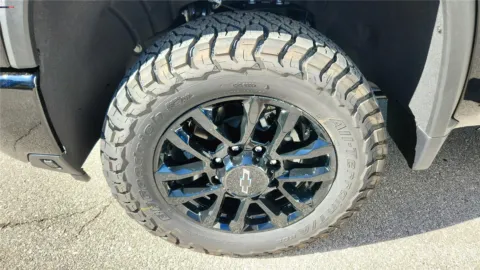 Another view of 2026 Chevrolet Silverado 2500HD LT for sale in Florence, KY at Tom Gill Chevrolet