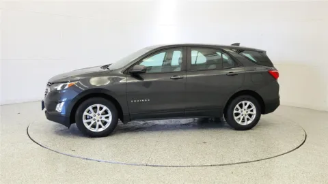 More photos of 2020 Chevrolet Equinox LS at Tom Gill Chevrolet, KY