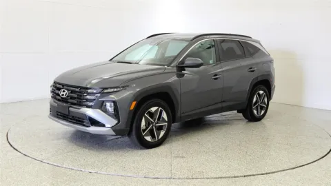 Another view of 2025 Hyundai Tucson SEL for sale in Florence, KY at Tom Gill Chevrolet