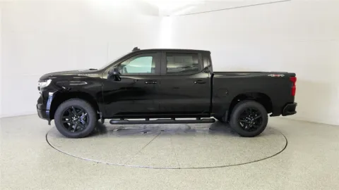 More photos of 2026 Chevrolet Silverado 1500 RST at Tom Gill Chevrolet, KY