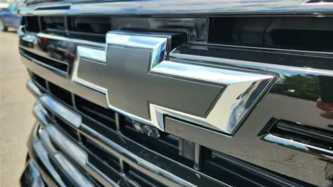 More photos of 2026 Chevrolet Silverado 2500HD LT at Tom Gill Chevrolet, KY