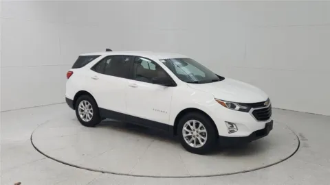 White 2021 Chevrolet Equinox LS for sale in Florence, KY