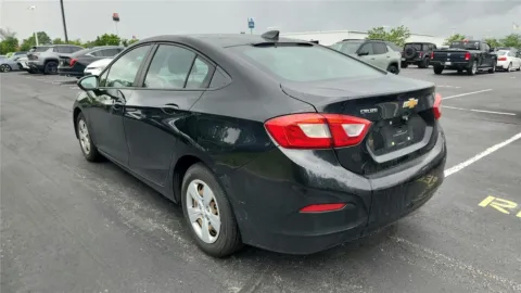 More photos of 2018 Chevrolet Cruze LS at Tom Gill Chevrolet, KY