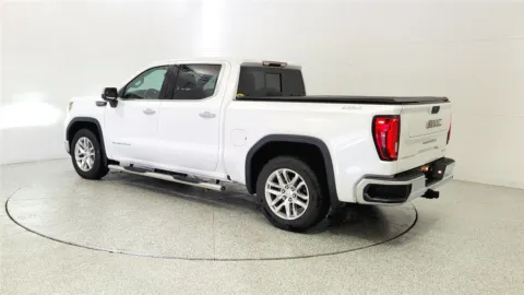More photos of 2020 GMC Sierra 1500 SLT at Tom Gill Chevrolet, KY