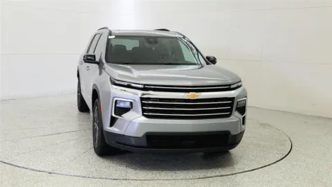 Photos of 2026 Chevrolet Traverse AWD LT for sale in Florence, KY at Tom Gill Chevrolet