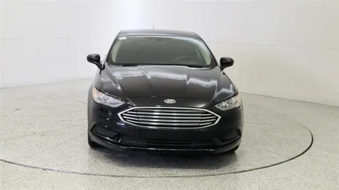 Photos of 2017 Ford Fusion SE for sale in Florence, KY at Tom Gill Chevrolet