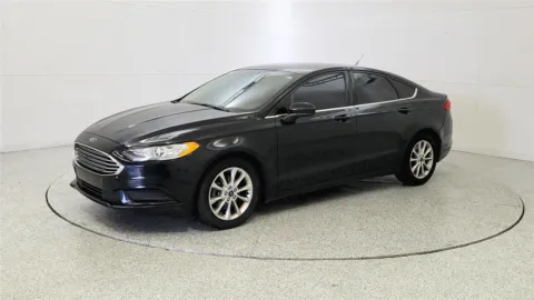 Another view of 2017 Ford Fusion SE for sale in Florence, KY at Tom Gill Chevrolet