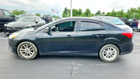 More photos of 2015 Ford Focus SE at Tom Gill Chevrolet, KY