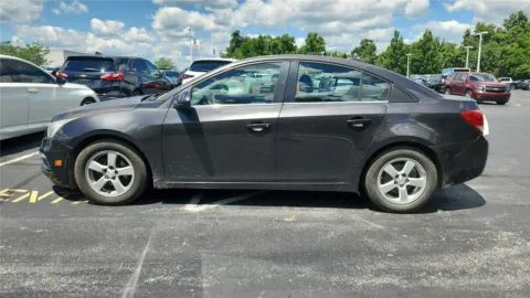 More photos of 2015 Chevrolet Cruze LT at Tom Gill Chevrolet, KY