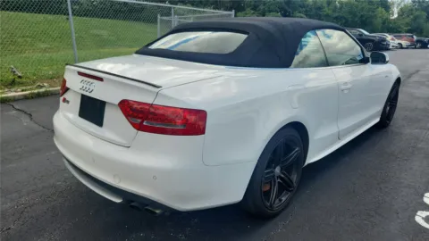Photos of 2010 Audi S5 Prestige for sale in Florence, KY at Tom Gill Chevrolet