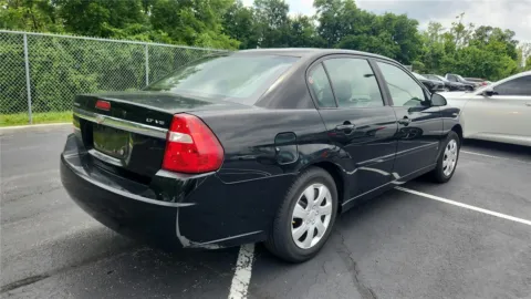 Photos of 2007 Chevrolet Malibu LT w/2LT for sale in Florence, KY at Tom Gill Chevrolet