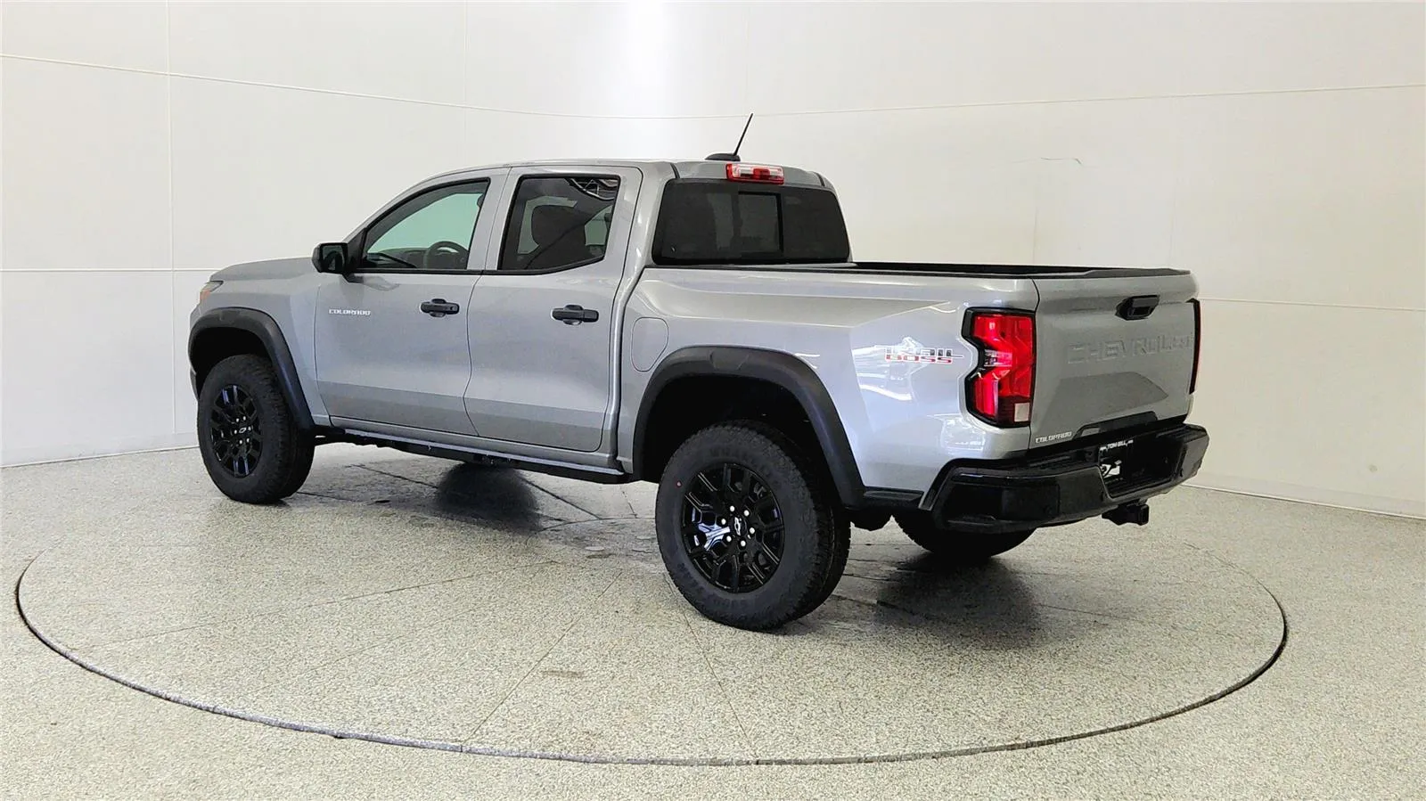 2026 Chevrolet Colorado Trail Boss - Photo 5