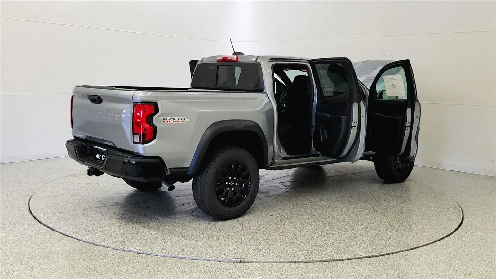 2026 Chevrolet Colorado Trail Boss - Photo 12