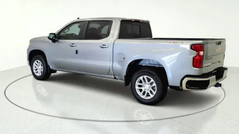 More photos of 2026 Chevrolet Silverado 1500 LT at Tom Gill Chevrolet, KY