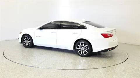 More photos of 2024 Chevrolet Malibu RS at Tom Gill Chevrolet, KY