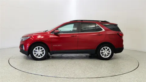More photos of 2022 Chevrolet Equinox LT at Tom Gill Chevrolet, KY