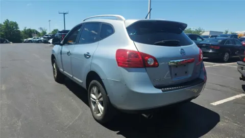 More photos of 2012 Nissan Rogue SV at Tom Gill Chevrolet, KY