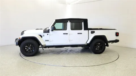 More photos of 2022 Jeep Gladiator Sport S at Tom Gill Chevrolet, KY