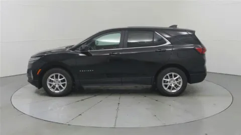 More photos of 2023 Chevrolet Equinox LT at Tom Gill Chevrolet, KY